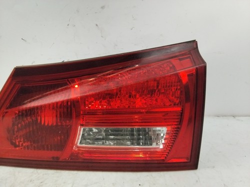 E111184 inner right rear pilot